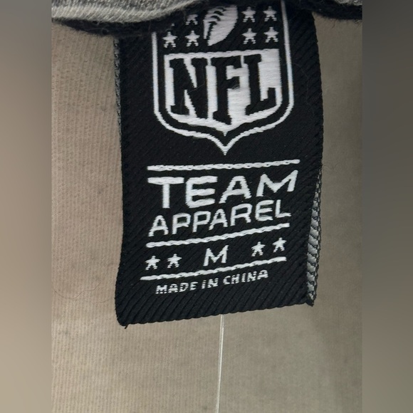 NFL Seattle Seahawks Hoodie Ultra Game Gray Black Pocket Sweatshirt Men’s M NWT - Picture 7 of 7